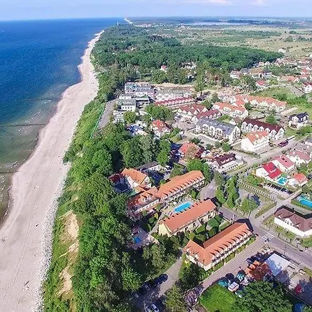 Comfortable Homes With A Pool, *