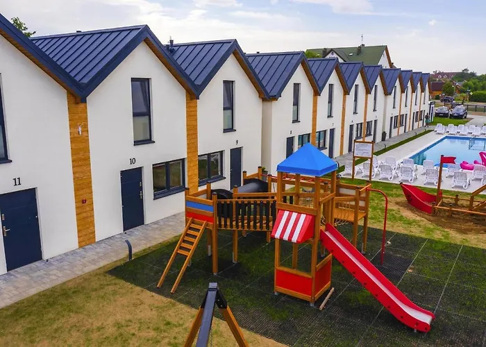 Comfortable Homes With A Pool, Rewal